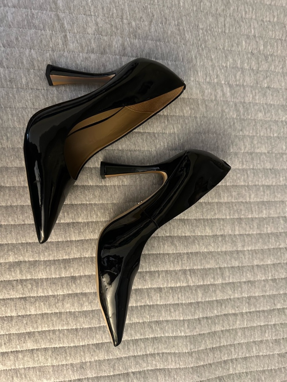 sam edelman antonia patent black pump 8.5